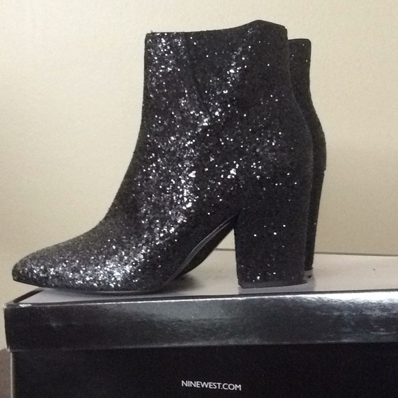 Nine West Ombré Sequence Ankle Booties sz8 - Picture 2 of 2